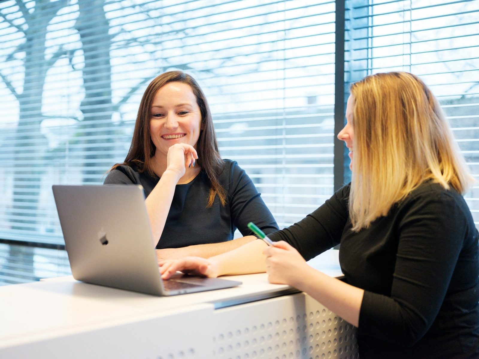 Merkregistratie bureau Merk-Echt medewerkers