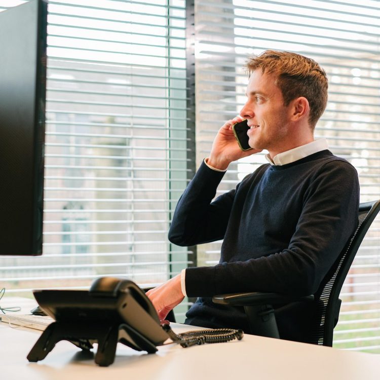 Heb je vragen over merkenrecht voor een adviseur merken en modellen van merkenbureau Merk-Echt?