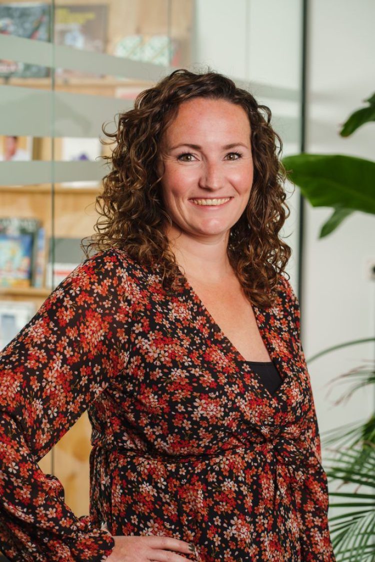 Claudia Obbens-Timmermans 1 Claudia Obbens-Timmermans 1