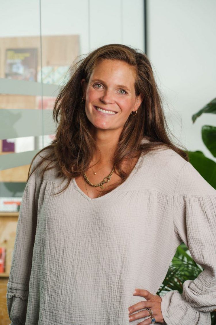 Isabelle Hoefsmit 3 Isabelle Hoefsmit 2