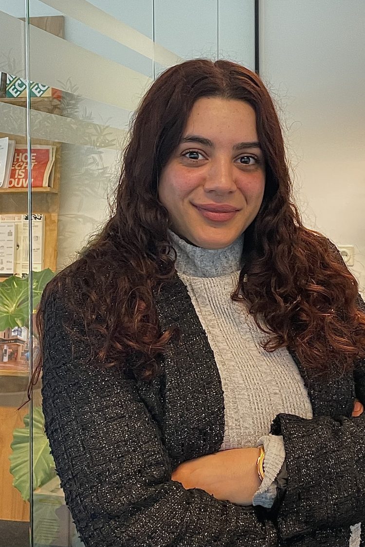 Mereyem Bechrouri Mereyem Bechrouri